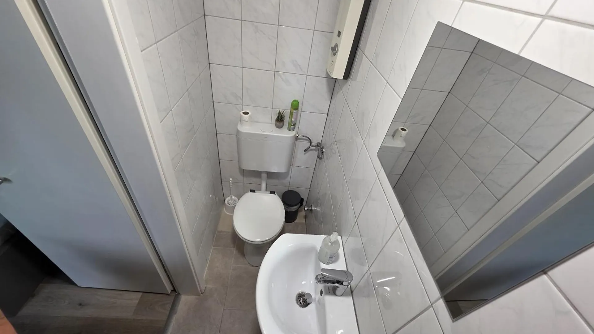 Komfortables Studio In Koeln-Ehrenfeld, Kueche, Vollausstattung, Netflix, 1 Min Zur U-Bahn, 10 Min Zum Neumarkt Tyskland
